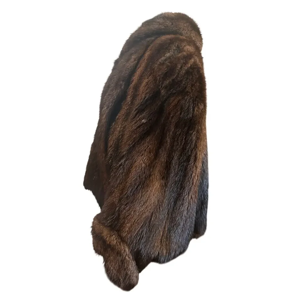 No brand fur cape